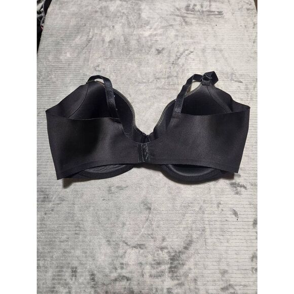 Olga No Side Effects Contour Underwire Bra GB0561A - Black 40D - Picture 2 of 3